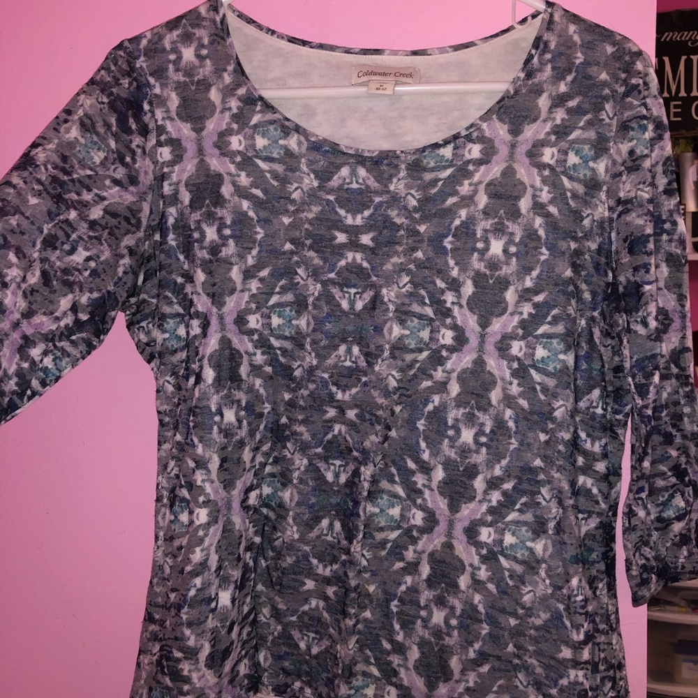 Geometric mid sleeve shirt